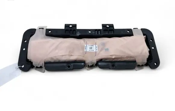 Mercedes-Benz GLS X166 Knee airbag 1668600102