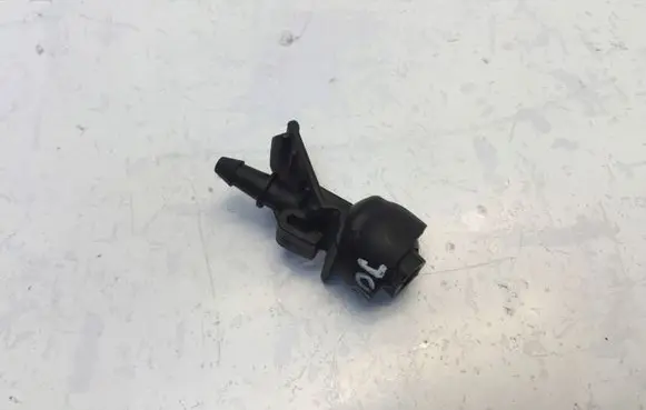 Nissan Juke II F16 Windshield washer spray nozzle 