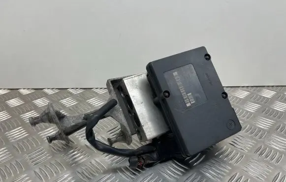 Mercedes-Benz CLC CL203 ABS Pump A0375454732 A0064315112