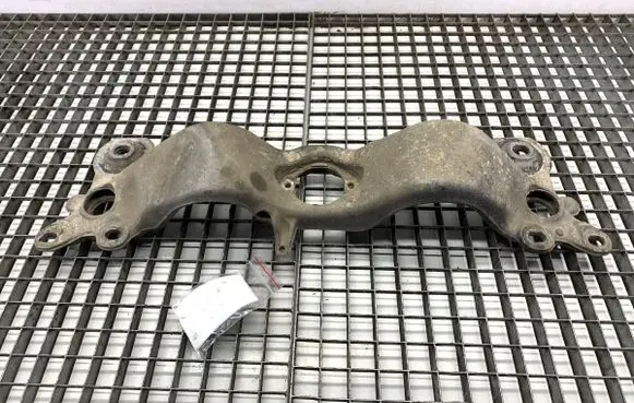 Audi A4 S4 B7 8E 8H Gearbox mount 8E0399263AL