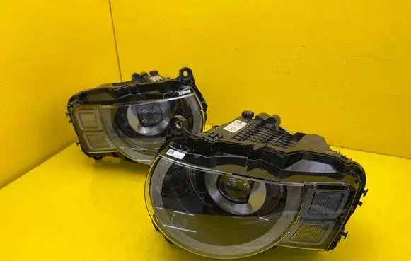 Land Rover Defender Headlight/headlamp L8B213W030FJ