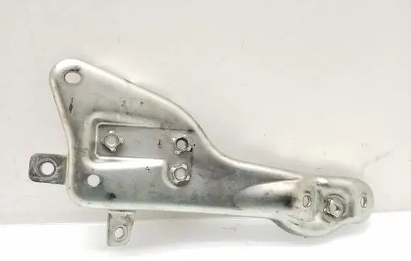 Mercedes-Benz C W205 Engine mounting bracket A6510901041