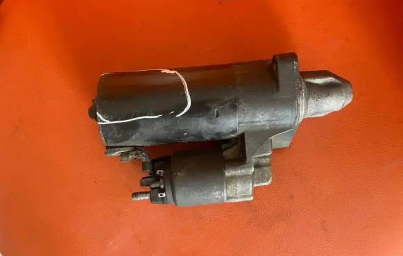 Mercedes-Benz E AMG W211 Starter motor 0001115049 A0061514101