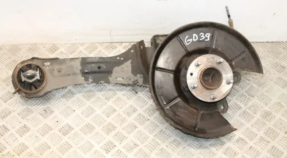 Ford Mondeo MK IV Rear wheel hub