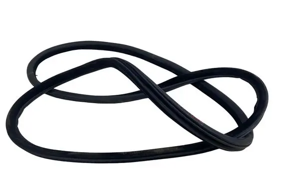 BMW 5 F10 F11 Trunk rubber seal (body)