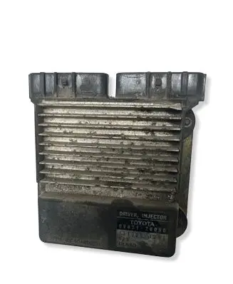 Toyota Avensis T250 Fuel injection control unit/module 1310001261 8987120050
