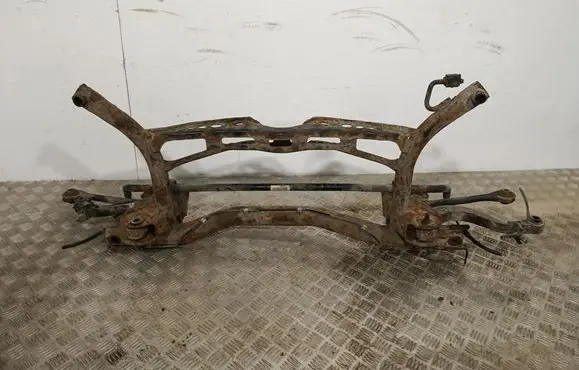 Volkswagen Touran I Rear subframe 