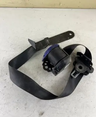 Hyundai Galloper Front seatbelt 043160