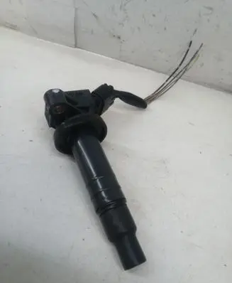 Toyota Corolla E120 E130 High voltage ignition coil 9008019019