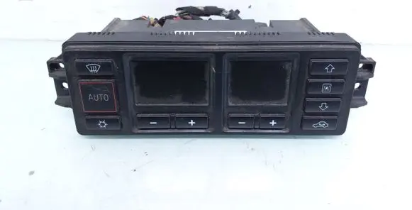 Audi A4 S4 B5 8D Climate control unit 5HB00760800 8L0820043B