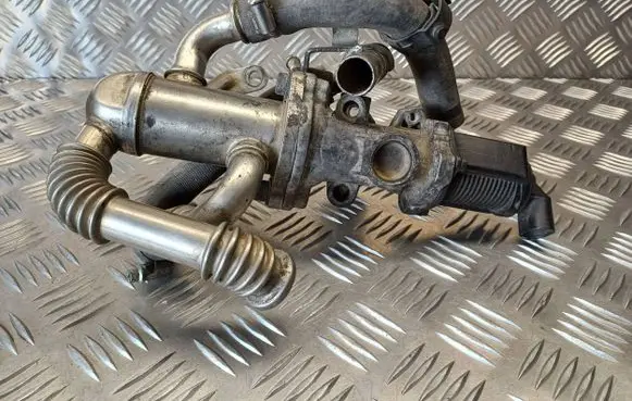Opel Corsa D EGR valve 50024007 55184659