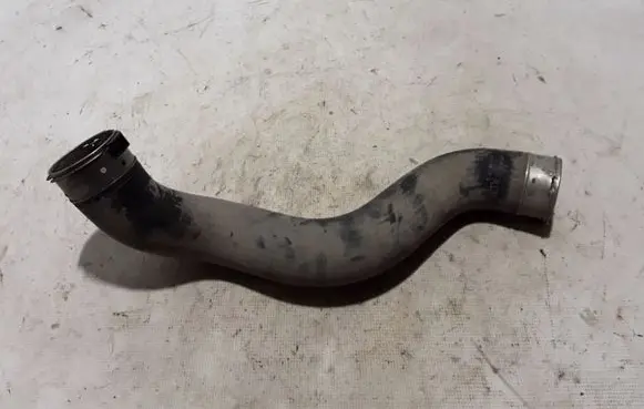 Mercedes-Benz CLA C117 X117 W117 Intercooler hose/pipe A2465281382
