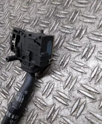 Toyota Corolla Verso E121 Wiper control stalk