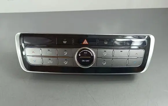 SsangYong Rexton Climate control unit 6871036000