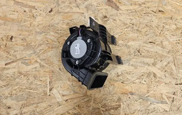 Toyota Prius (XW50) Heater fan/blower G9230-47080