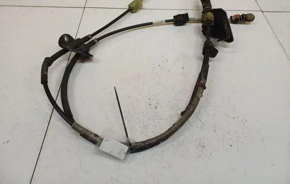 Mazda 3 II Gear shift cable linkage