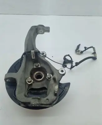 Jeep Grand Wagoneer Front wheel hub 