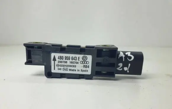 Audi A3 S3 8P Airbag deployment crash/impact sensor 4B0959643E 200796166704