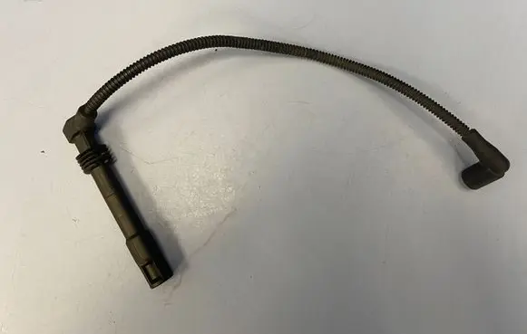 Audi A4 S4 B5 8D Ignition plug leads 06A035255A