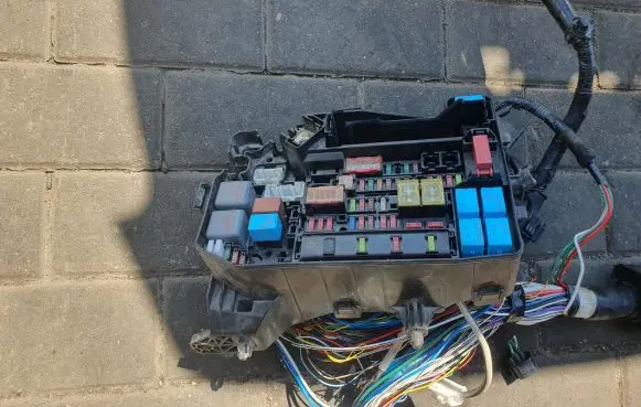 Toyota Prius+ (ZVW40) Wiring harness 