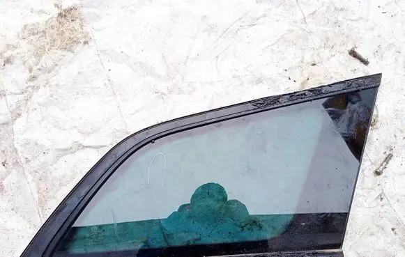Mazda CX-7 Rear side window AS3