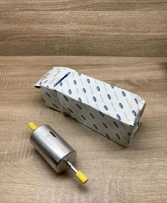 Ford Focus Fuel filter 1465018 2M5C9155AC
