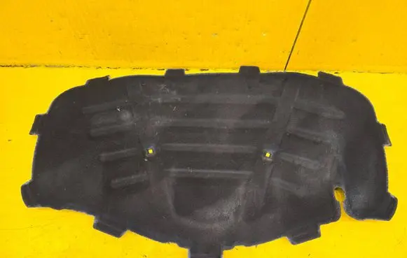 Audi A3 S3 8V Engine bonnet/hood sound/heat insulation 8V0863825
