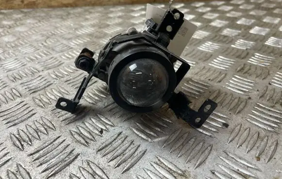 Hyundai i30 Front fog light 2G4500 2312110000431