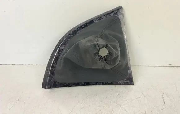 BMW 1 E81 E87 Gear shifter surround trim plastic 7129143