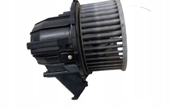 Audi A5 8T 8F Front door blower motor U851003