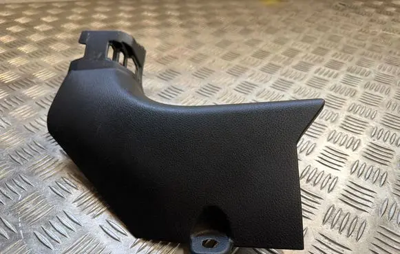 Nissan Qashqai Front sill trim cover 669014EA0A