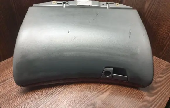 Volvo S60 Glove box 8650374