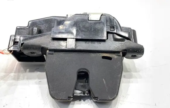 Peugeot 308 SW Tailgate exterior lock 