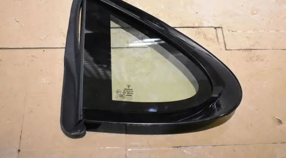 Porsche Panamera (971) Rear windscreen/windshield window 