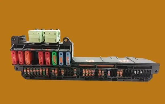 BMW 6 E63 E64 Fuse box set 6957330