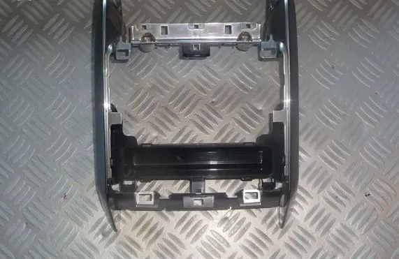 Land Rover Range Rover Sport L494 Other center console (tunnel) element DK6267448A