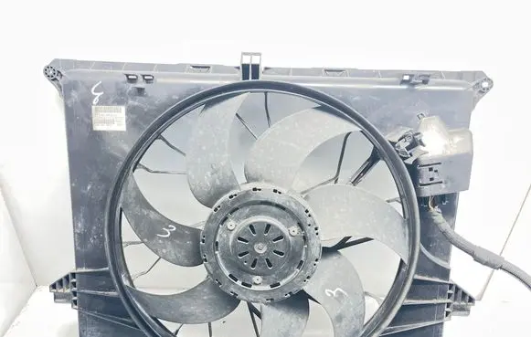 Mercedes-Benz ML W164 Electric radiator cooling fan A1645000493