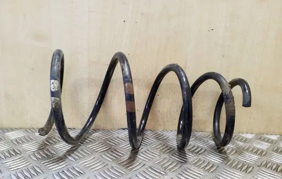 Toyota Verso Front coil spring