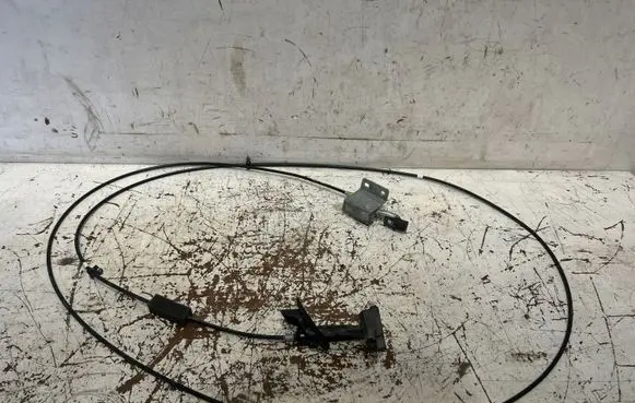 Honda FR-V Fuel cap flap release cable SJDL7H27