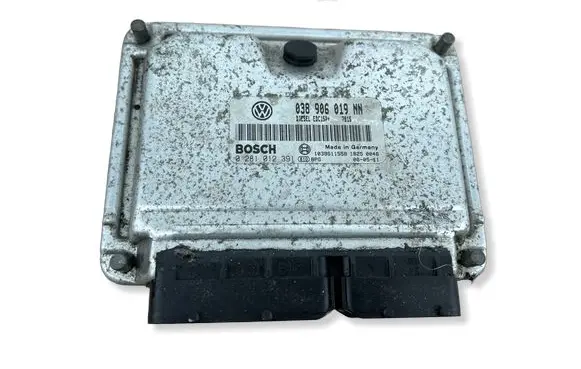 Volkswagen New Beetle Engine control unit/module 038906019NN 0281012391 1039S11558