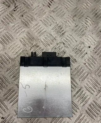 BMW 5 GT F07 Voltage converter/converter module 9247159
