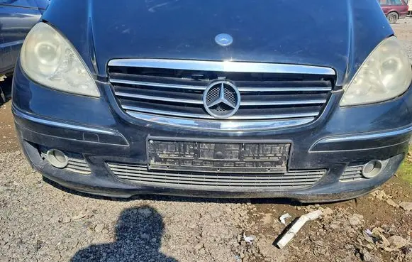 Mercedes-Benz A W169 Front bumper foam support bar 