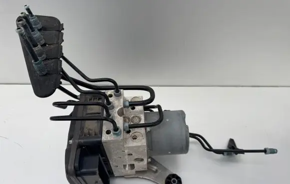 BMW 5 F10 F11 ABS Pump 0265960375 00825Q0759 00825C0759