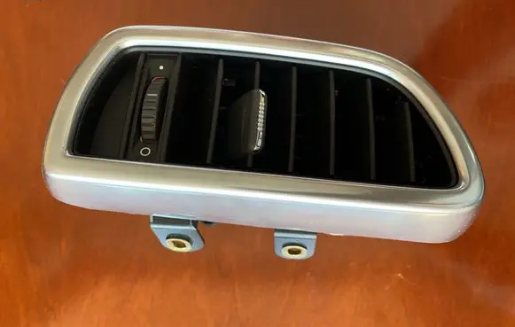 Porsche Cayenne (9PA) Dash center air vent grill 7P5819704D