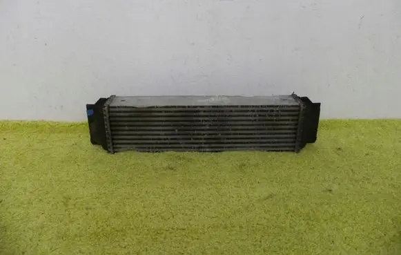BMW 5 F10 F11 Intercooler radiator 7805629
