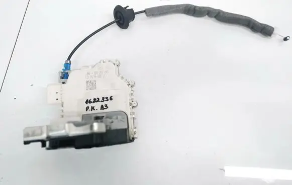 Audi A3 S3 8V Front door lock 8X2837015