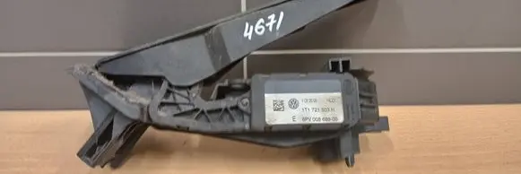 Volkswagen Caddy Accelerator throttle pedal 1T1721503H 1062608 6PV00868900