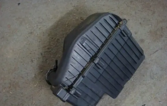 Citroen C-Elysée Air filter box