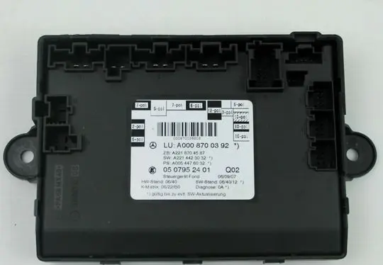Mercedes-Benz S W221 Door control unit/module A0008700392