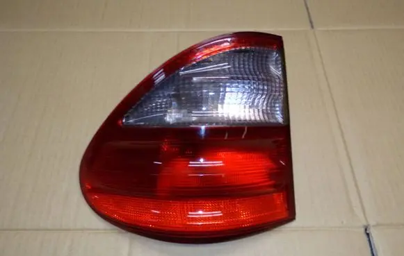Mercedes-Benz E W210 Rear/tail lights